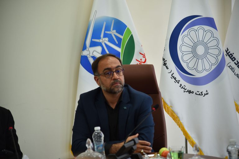 مجمع سال ۱۴۰۳ گروه اقتصاد مفید