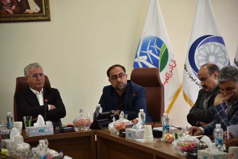 مجمع سال ۱۴۰۳ گروه اقتصاد مفید